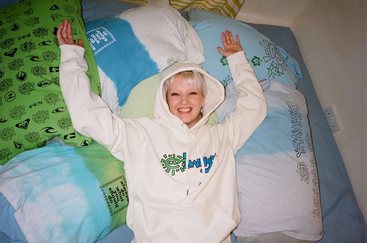 always 3116 bone hoodie - Image 4