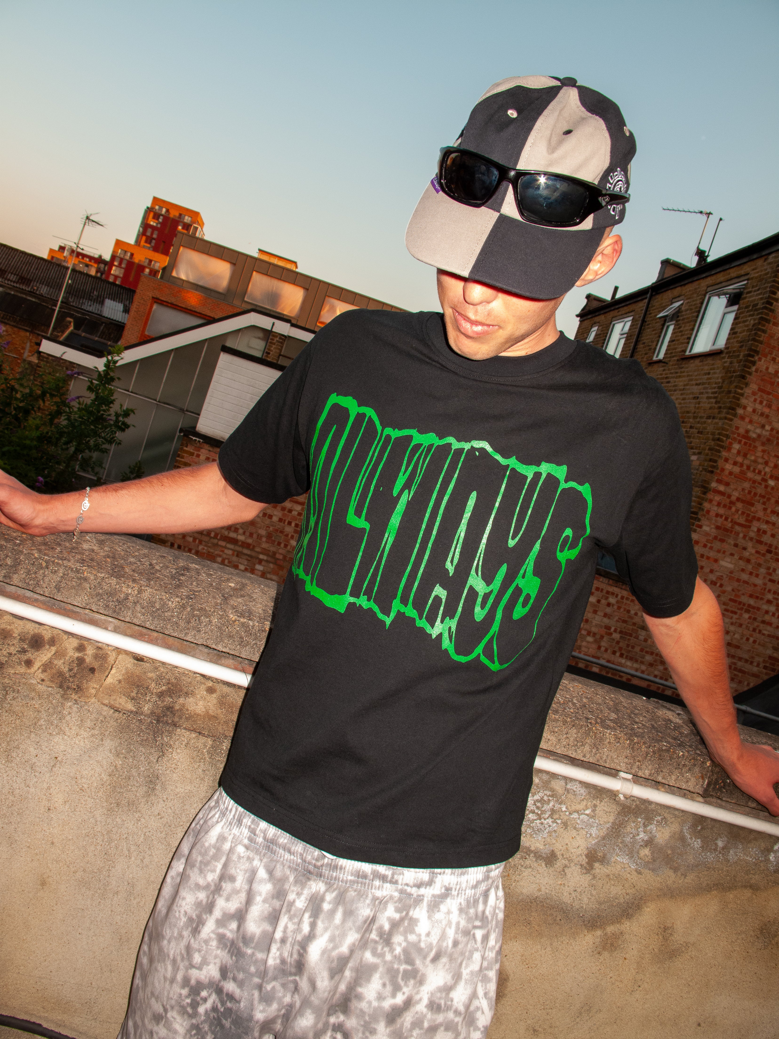 straight up tshirt - black - Image 3