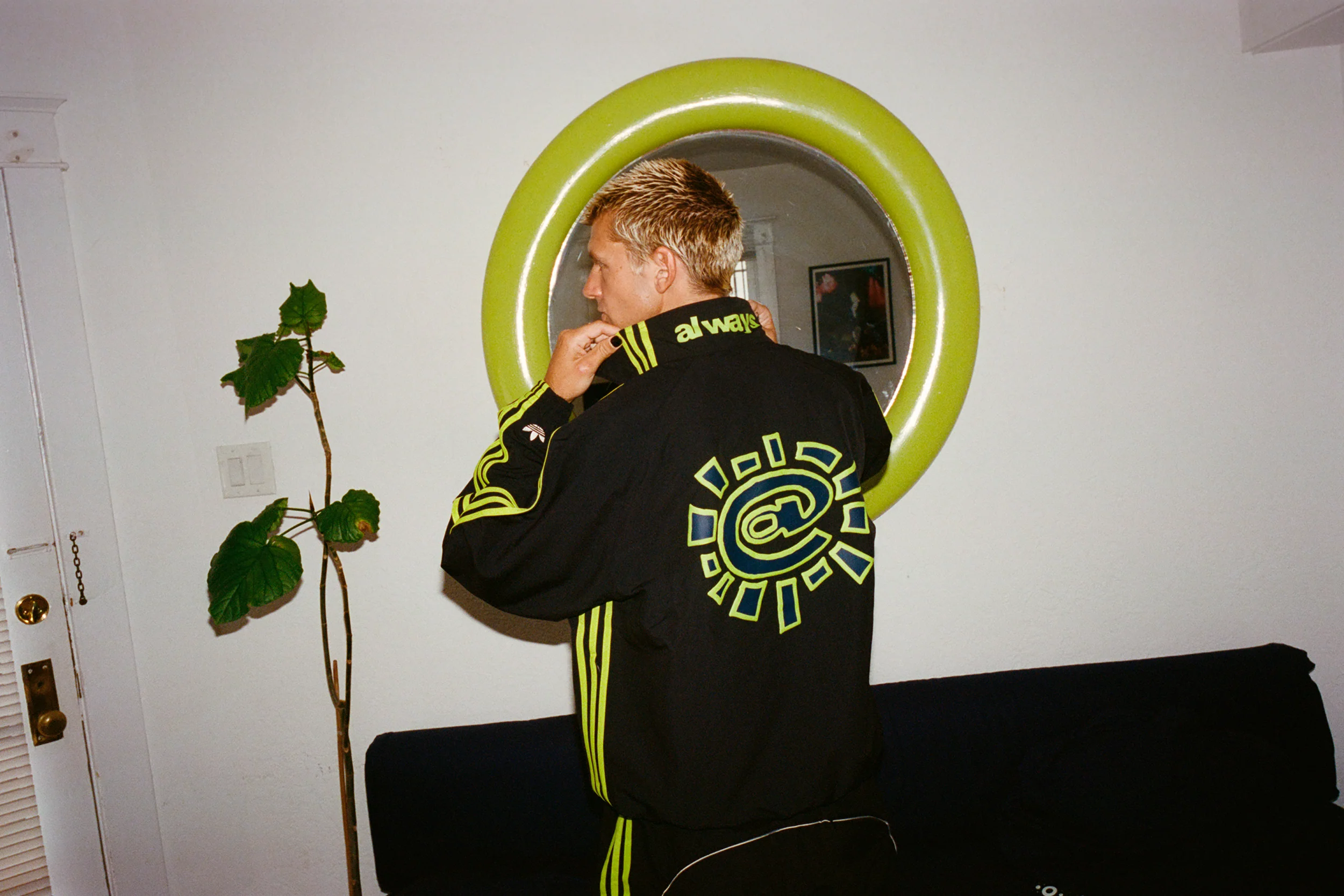 always adidas wind jacket - Image 5