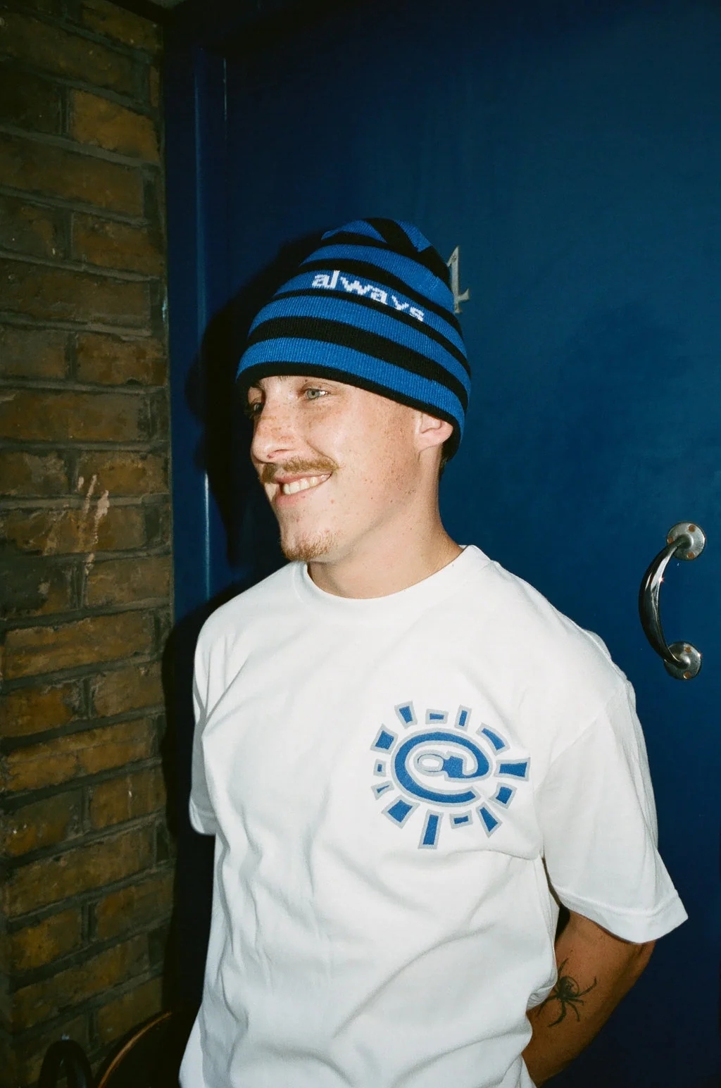 classic @sun tshirt - white - Image 3