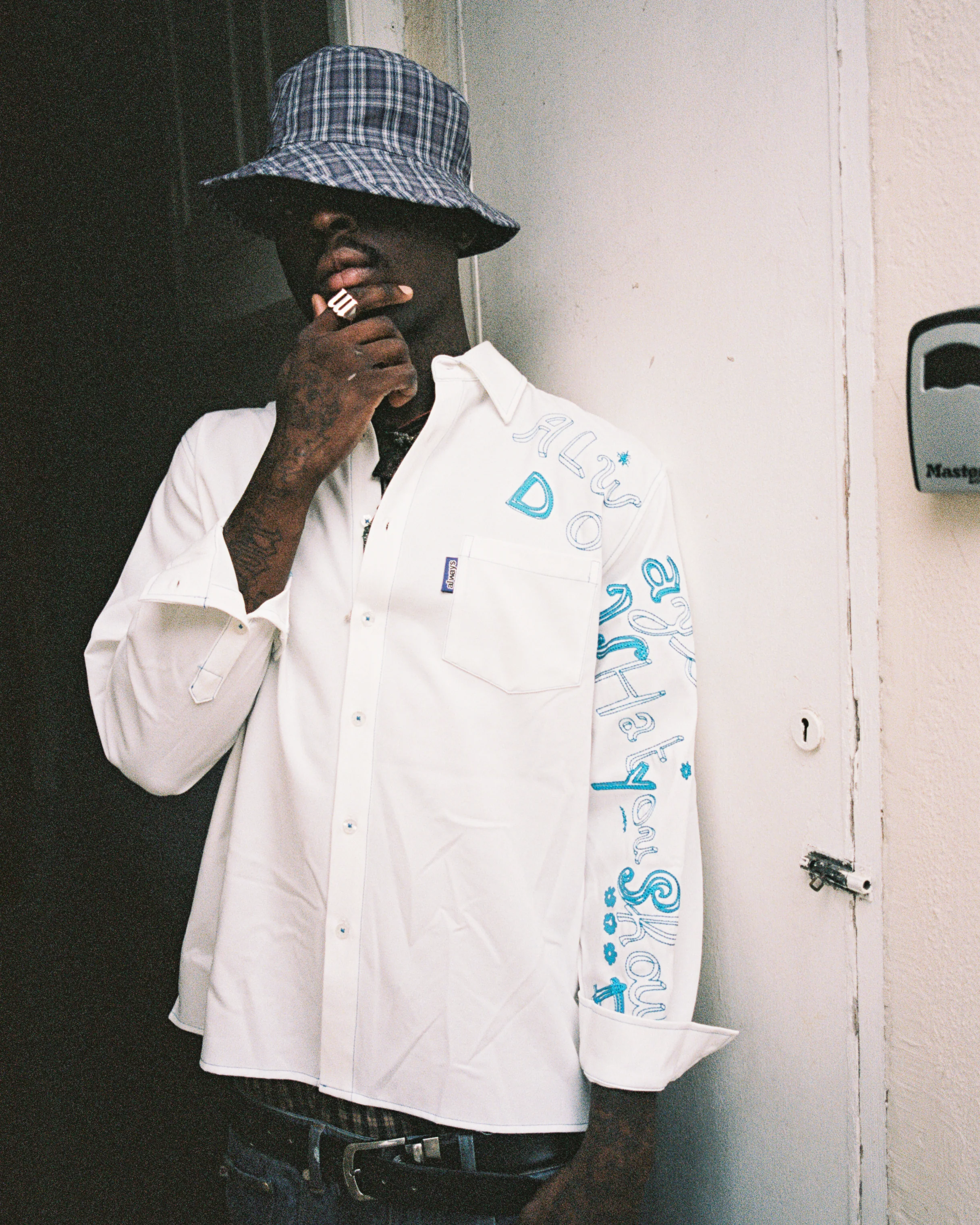 handstyle longsleeve disco shirt - white - Image 3