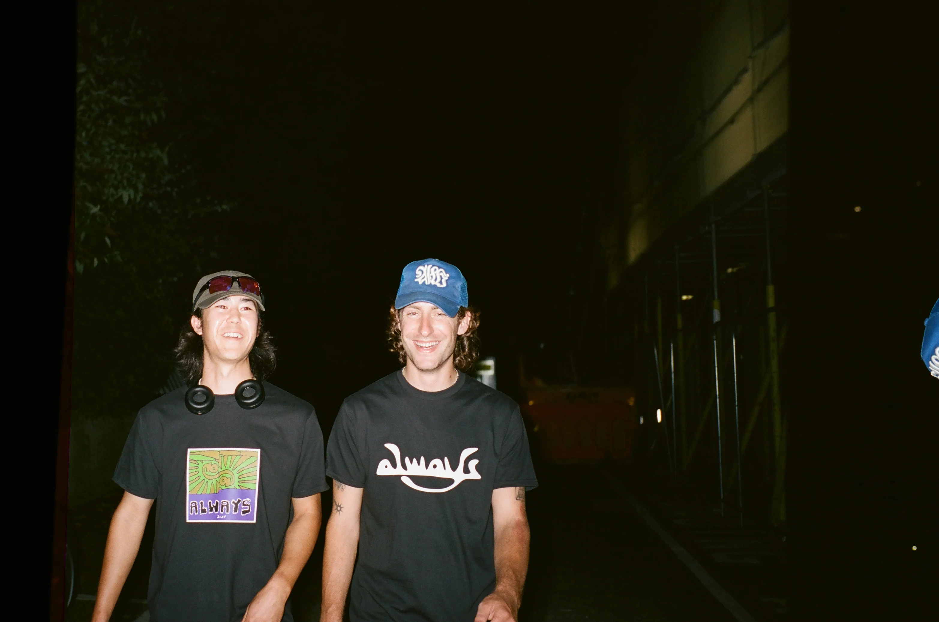 zach logo tshirt - black - Image 3