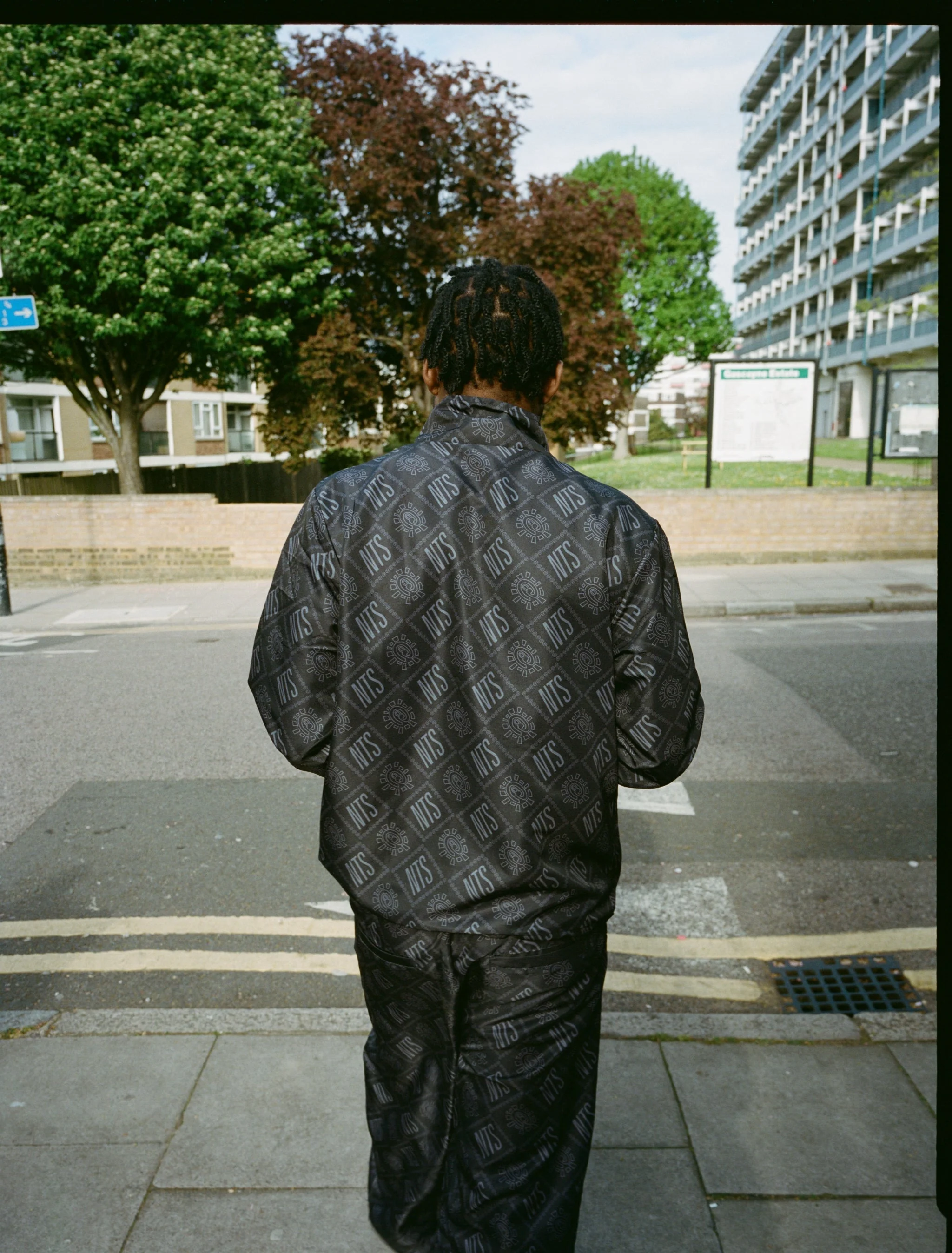 NTS x always trackpant - black/silver - Image 5