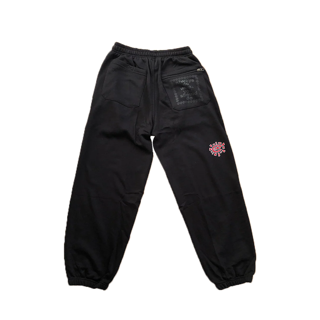 rel@xed black joggers - Image 2